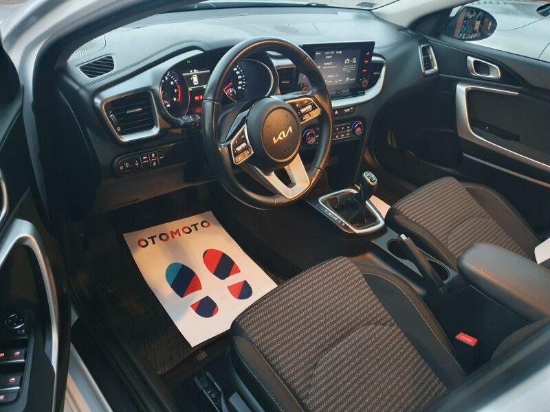 Cupra Ateca FV23% automat 300KM 4x4 alcantara virtual kamera BeatsAudio grzane fot