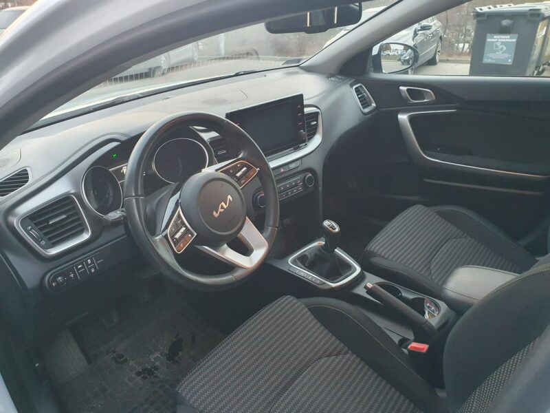 Cupra Ateca FV23% automat 300KM 4x4 alcantara virtual kamera BeatsAudio grzane fot