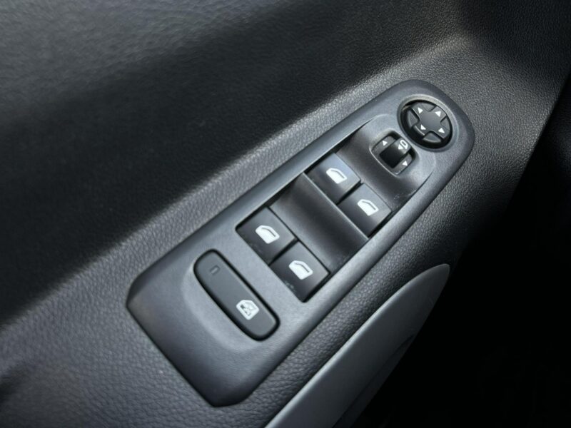 Toyota Proace City Verso 1.2 benzyna automat, 130KM, FAMILY long COMFORT 7 os. salon PL, FV23%