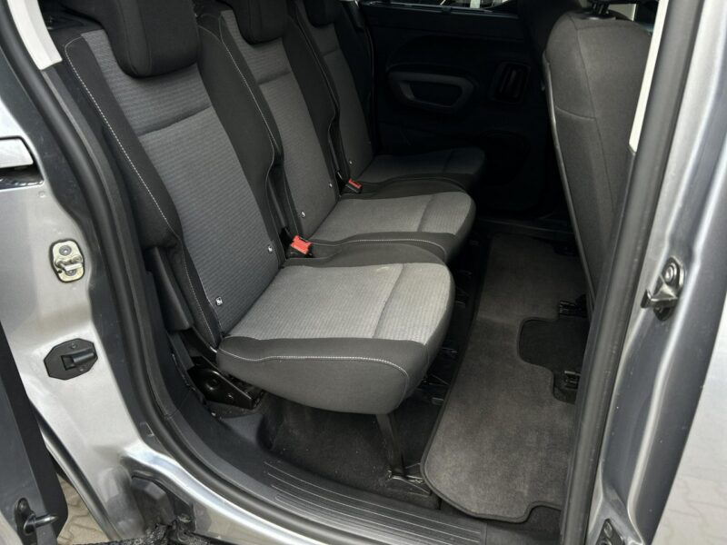 Toyota Proace City Verso 1.2 benzyna automat, 130KM, FAMILY long COMFORT 7 os. salon PL, FV23%