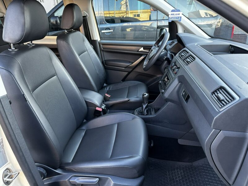 Toyota C-HR Salon Polska 1.8 Hybryda Radar Kamera cofania As.pasa