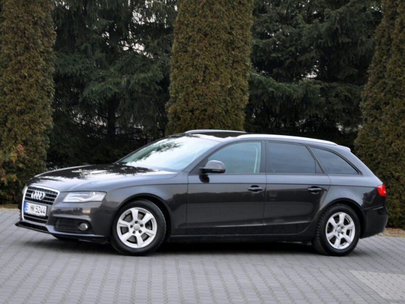 Audi A4 2.0TDI(143KM)*Xenon*Led*Klimatronik*Chrom*Welur*Reling*Parktr.*Alu16" B8 (2007-2015)