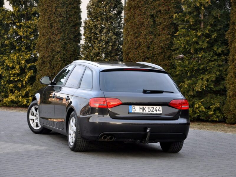 Audi A4 2.0TDI(143KM)*Xenon*Led*Klimatronik*Chrom*Welur*Reling*Parktr.*Alu16" B8 (2007-2015)