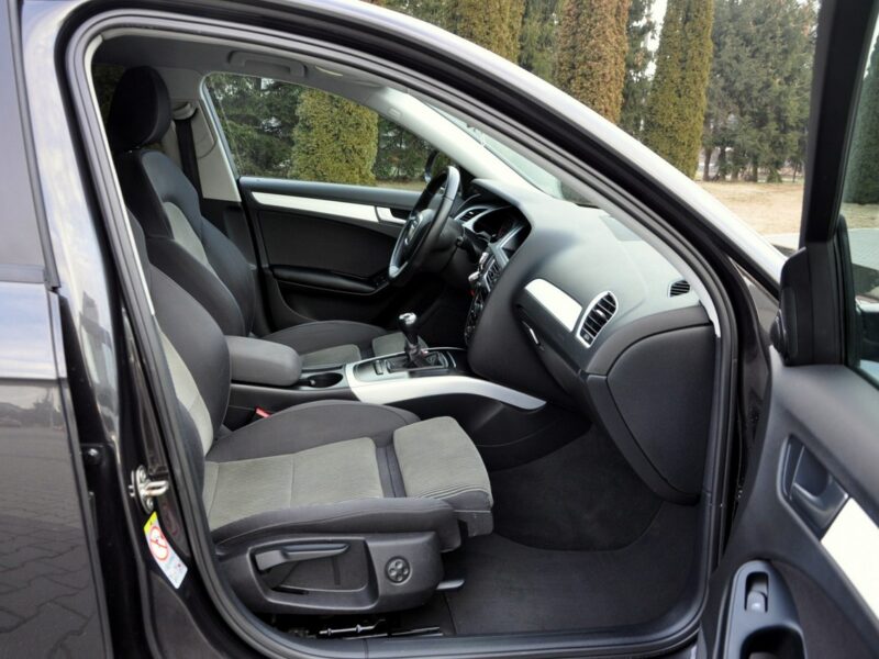 Audi A4 2.0TDI(143KM)*Xenon*Led*Klimatronik*Chrom*Welur*Reling*Parktr.*Alu16" B8 (2007-2015)