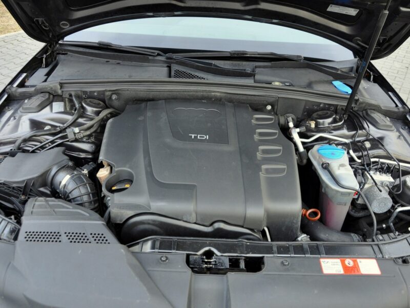 Audi A4 2.0TDI(143KM)*Xenon*Led*Klimatronik*Chrom*Welur*Reling*Parktr.*Alu16" B8 (2007-2015)