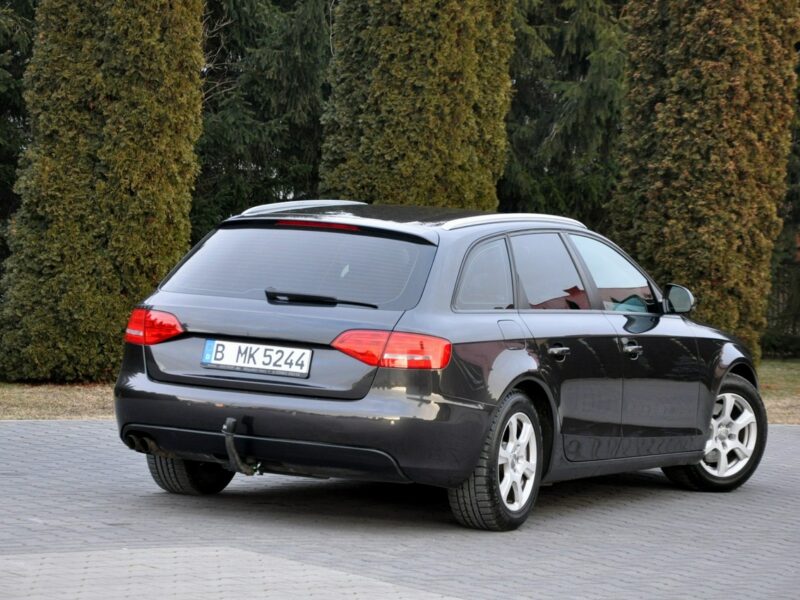 Audi A4 2.0TDI(143KM)*Xenon*Led*Klimatronik*Chrom*Welur*Reling*Parktr.*Alu16" B8 (2007-2015)