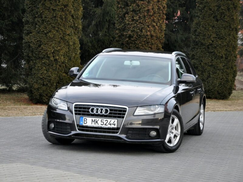 Audi A4 2.0TDI(143KM)*Xenon*Led*Klimatronik*Chrom*Welur*Reling*Parktr.*Alu16" B8 (2007-2015)
