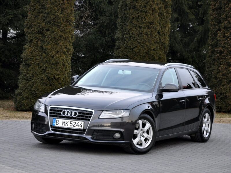 Audi A4 2.0TDI(143KM)*Xenon*Led*Klimatronik*Chrom*Welur*Reling*Parktr.*Alu16" B8 (2007-2015)