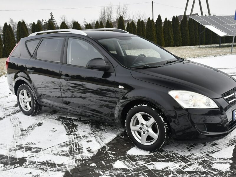 Toyota Avensis 1,6VVTi 132KM Soll/Alufelgi/Parktronic/Zadbany/Model2011 III (2009-)