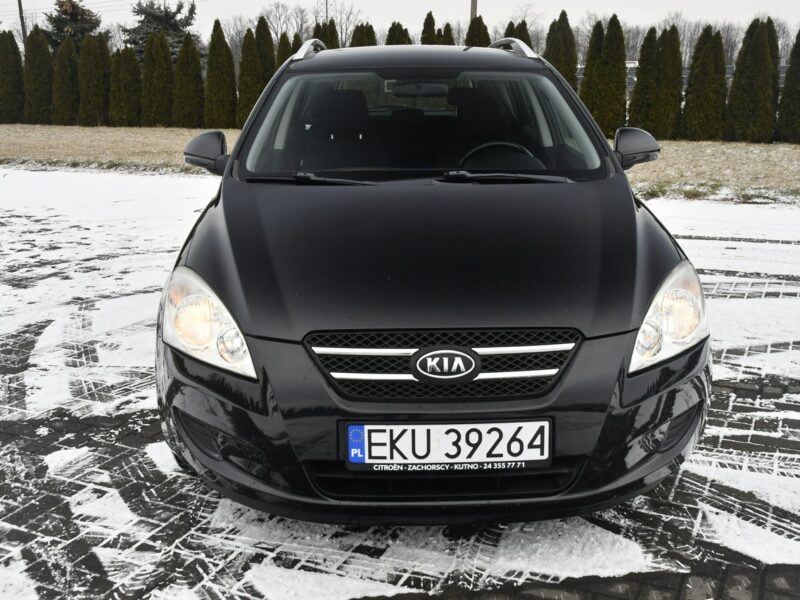 Toyota Avensis 1,6VVTi 132KM Soll/Alufelgi/Parktronic/Zadbany/Model2011 III (2009-)