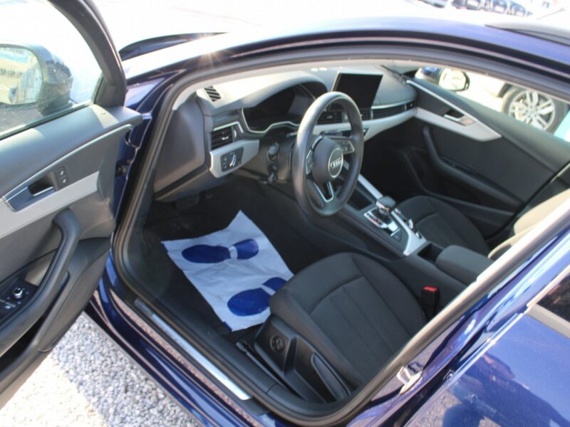 Audi A4 S-Tronic Gwarancja Kamera F-vat Salon Polska B9 (2015-)