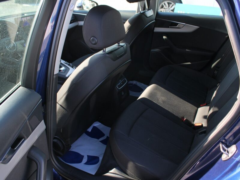 Audi A4 S-Tronic Gwarancja Kamera F-vat Salon Polska B9 (2015-)
