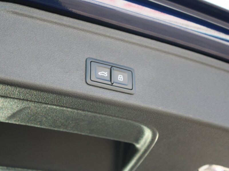 Audi A4 S-Tronic Gwarancja Kamera F-vat Salon Polska B9 (2015-)