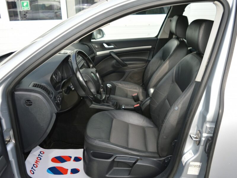Škoda Octavia 1.9 TDI BXE Serwis Klimatronik 232 tys.km. II (2004-2013)
