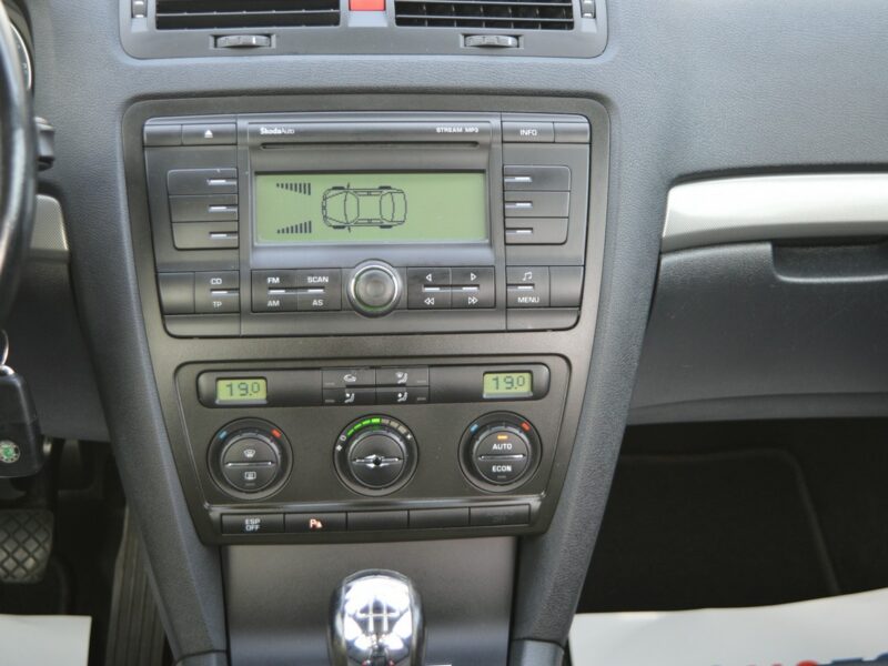Škoda Octavia 1.9 TDI BXE Serwis Klimatronik 232 tys.km. II (2004-2013)