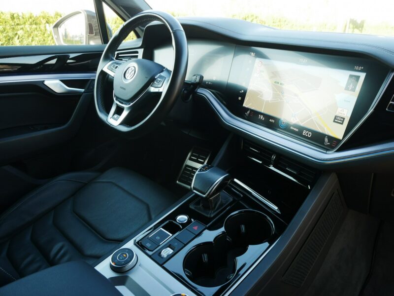 Volkswagen Touareg 3.0TDI V6 286KM R-Line 4x4 4Motion Automat DSG 8b VAT 23% Brutto +Koła III (2018-)