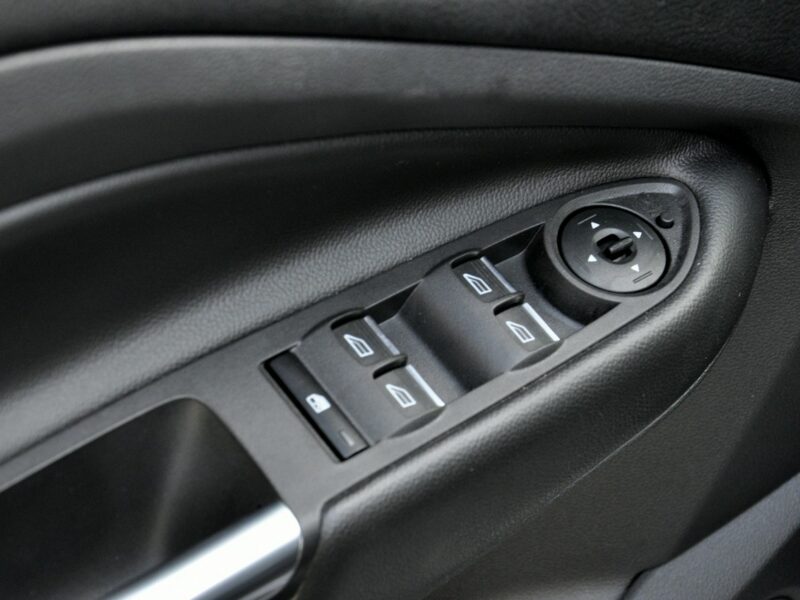 Ford Kuga 1,5TDCi 120KM STline/FWD/Alcantara/Serwisowany/Led/Navi/Android/PDC II (2012-)