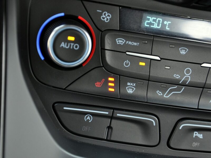 Ford Kuga 1,5TDCi 120KM STline/FWD/Alcantara/Serwisowany/Led/Navi/Android/PDC II (2012-)