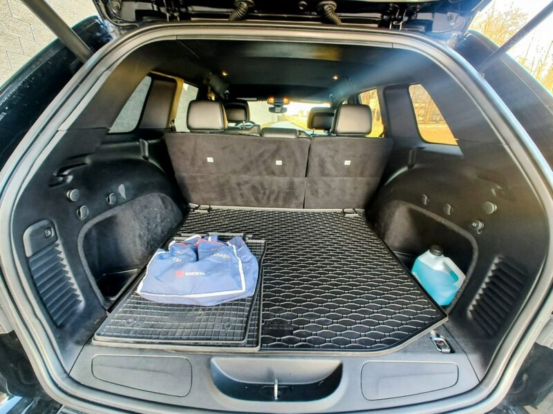 Jeep Grand Cherokee IV (2010-)