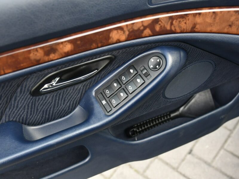BMW 523 2,5Benz Dudki11 Automat,Alu,Parktronic.Tempomat.kredyt.OKAZJA E39 (1996-2003)
