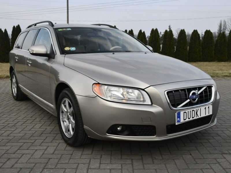 Volvo V70 2,4d5 Dudki11 Automat.Navi.Podg.Fot.Serwis.Klimatr 2 str.Tempomat.OKAZ III (2007-)