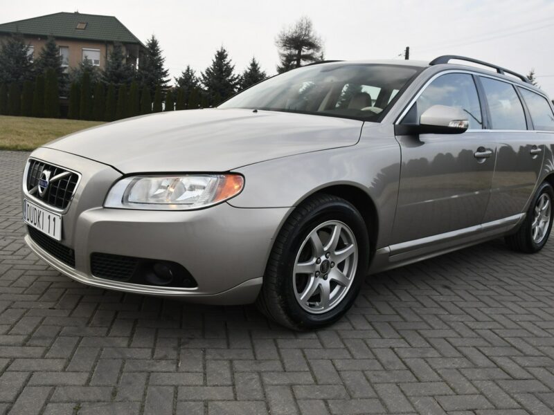 Volvo V70 2,4d5 Dudki11 Automat.Navi.Podg.Fot.Serwis.Klimatr 2 str.Tempomat.OKAZ III (2007-)
