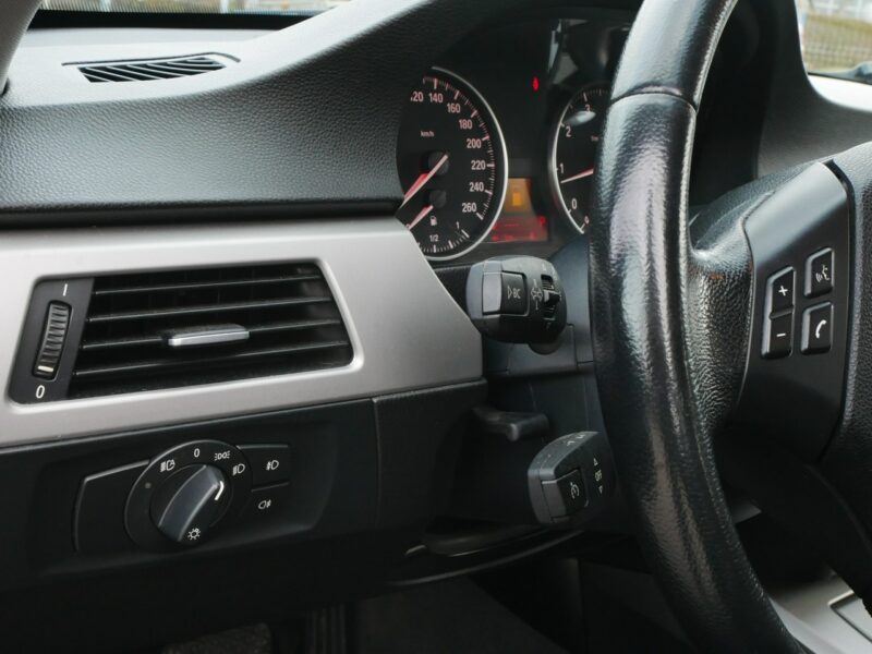 BMW 318 2.0 318i 143KM Kombi -Automat - Nowy rozrząd -Bardzo zadbana -Zobacz E90 (2005-2012)