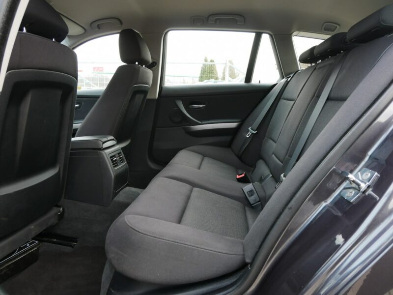 BMW 318 2.0 318i 143KM Kombi -Automat - Nowy rozrząd -Bardzo zadbana -Zobacz E90 (2005-2012)