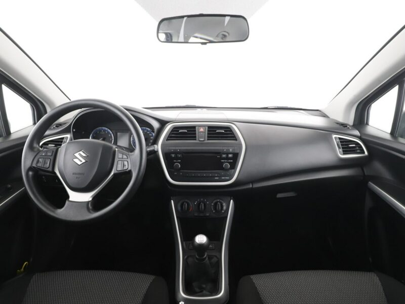 Suzuki SX4 S-Cross klimatyzacja grzane fotele multifunkcja