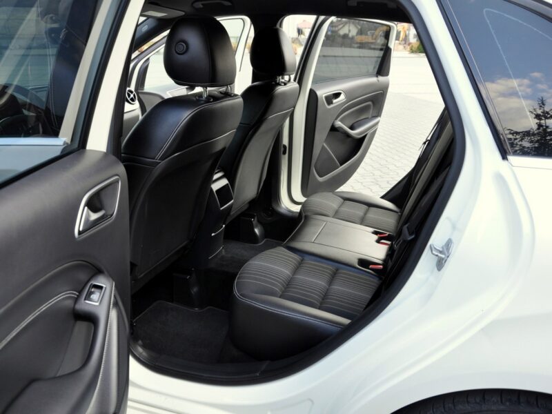 Mercedes B 220 2.2CDI(170KM)*Radar*Xenon*Led*Duża Navi*Kamera*Skóry*2xParkt*Alu17"ASO W246 (2011-)