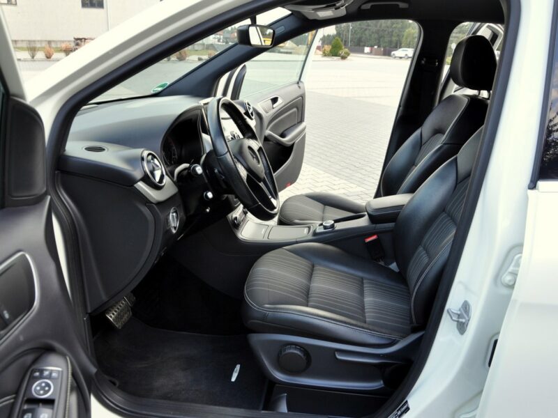 Mercedes B 220 2.2CDI(170KM)*Radar*Xenon*Led*Duża Navi*Kamera*Skóry*2xParkt*Alu17"ASO W246 (2011-)