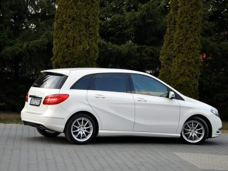 Mercedes B 220 2.2CDI(170KM)*Radar*Xenon*Led*Duża Navi*Kamera*Skóry*2xParkt*Alu17"ASO W246 (2011-)