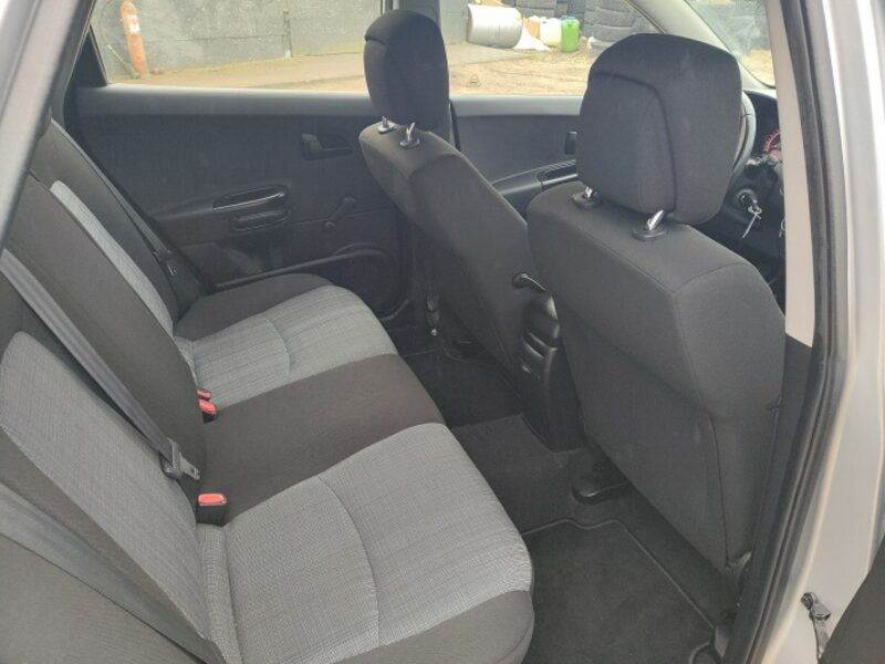 Kia Cee'd Navigacja!Kamera!Klimatronik!Parktronik!tylko 127.000 km I (2006-2012)