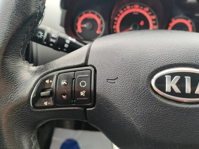 Kia Cee'd Navigacja!Kamera!Klimatronik!Parktronik!tylko 127.000 km I (2006-2012)