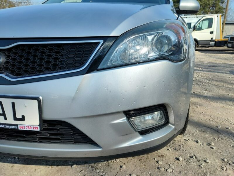 Kia Cee'd Navigacja!Kamera!Klimatronik!Parktronik!tylko 127.000 km I (2006-2012)