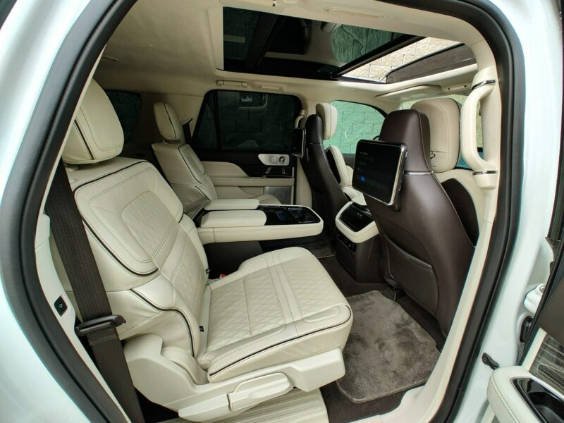 Lincoln Navigator III (U326) (2007-)