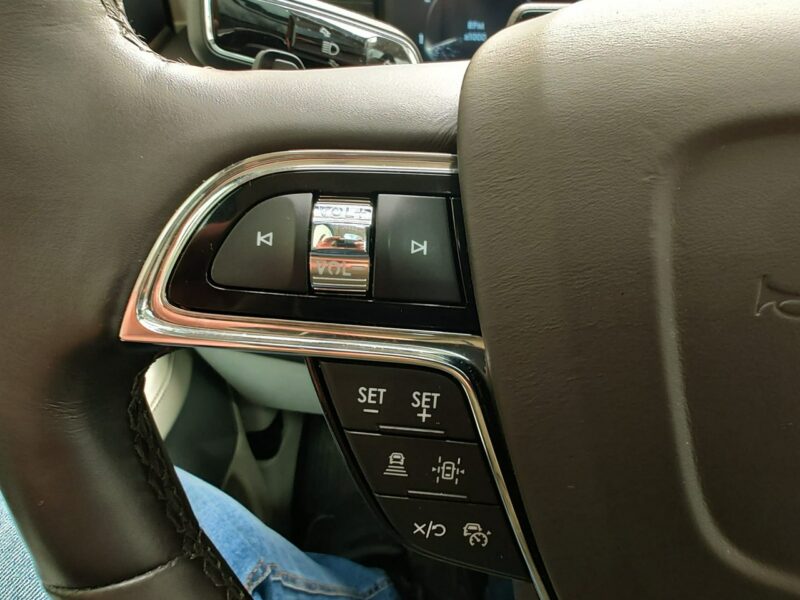 Lincoln Navigator III (U326) (2007-)