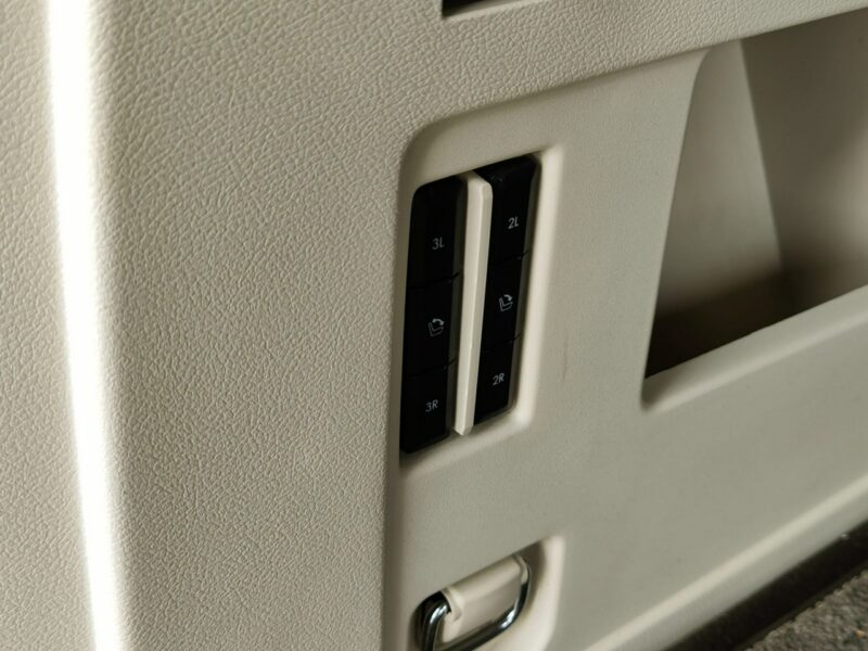 Lincoln Navigator III (U326) (2007-)