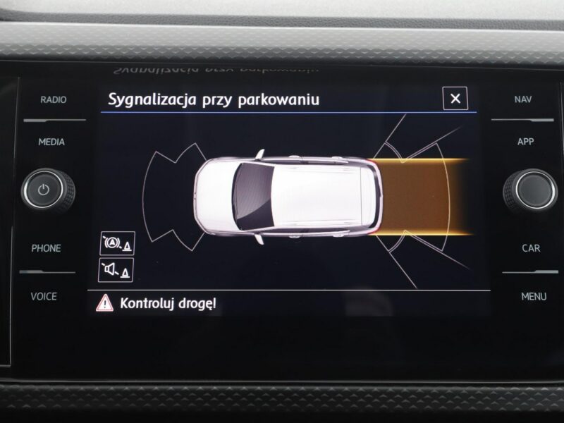 Volkswagen T-Cross Historia serwisowa Navi Czujniki parkowania pród+tył Podgrzewane fotel