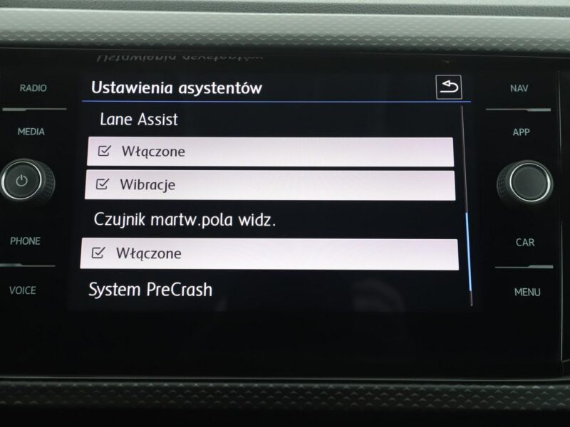 Volkswagen T-Cross Historia serwisowa Navi Czujniki parkowania pród+tył Podgrzewane fotel