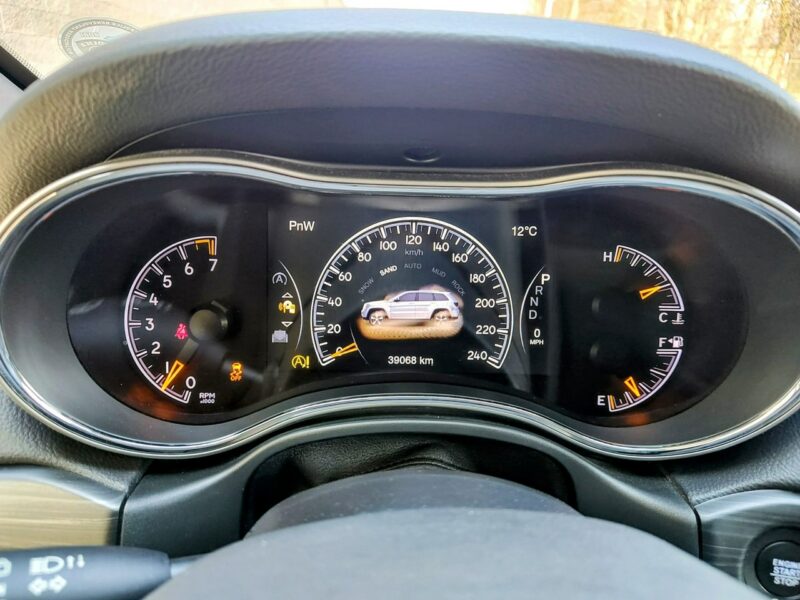 Jeep Grand Cherokee IV (2010-)