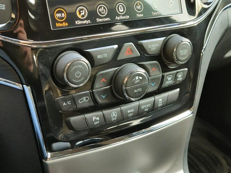Jeep Grand Cherokee IV (2010-)