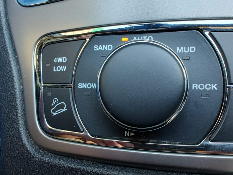 Jeep Grand Cherokee IV (2010-)