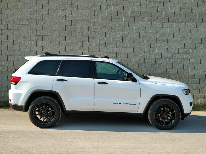 Jeep Grand Cherokee IV (2010-)