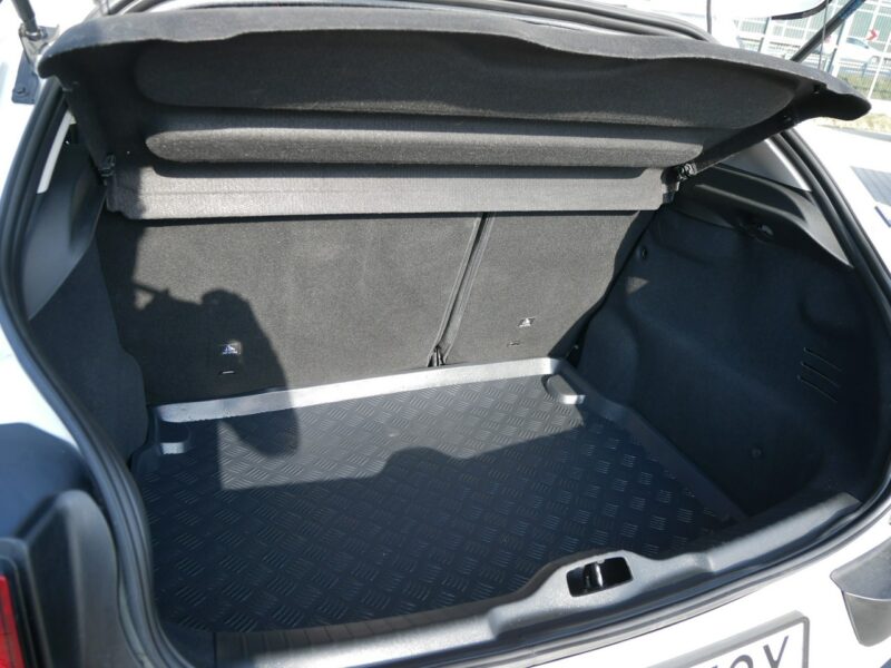 Citroen C4 Cactus 1.6 BlueHDi 100KM Eu6 -Navi -Klimatronic -Niski przebieg -Zobacz I (2014-)