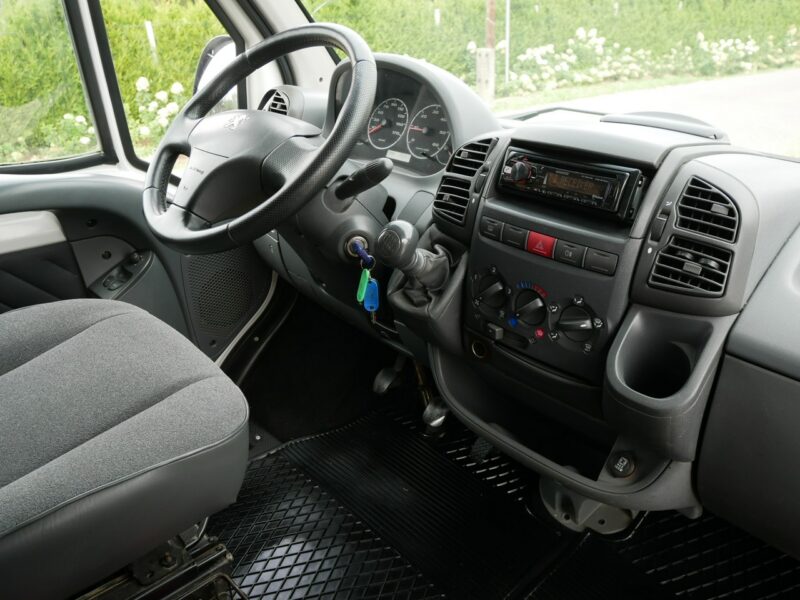 Peugeot Boxer 2.2 HDi 100KM - Kamper - 2 osoby -Markiza I (1994-2006)