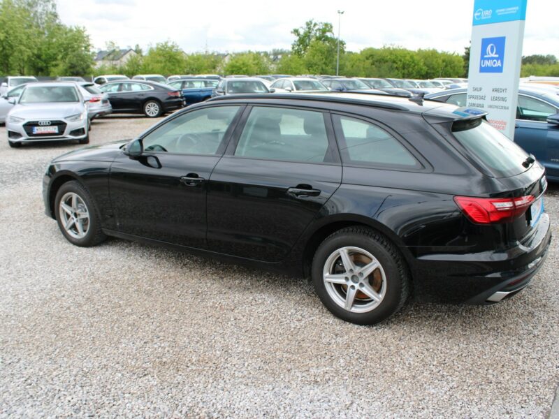 Audi A4 S-Tronic Led Hak F-vat Salon Polska B9 (2015-)