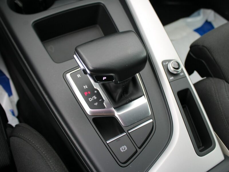 Audi A4 S-Tronic Led Hak F-vat Salon Polska B9 (2015-)