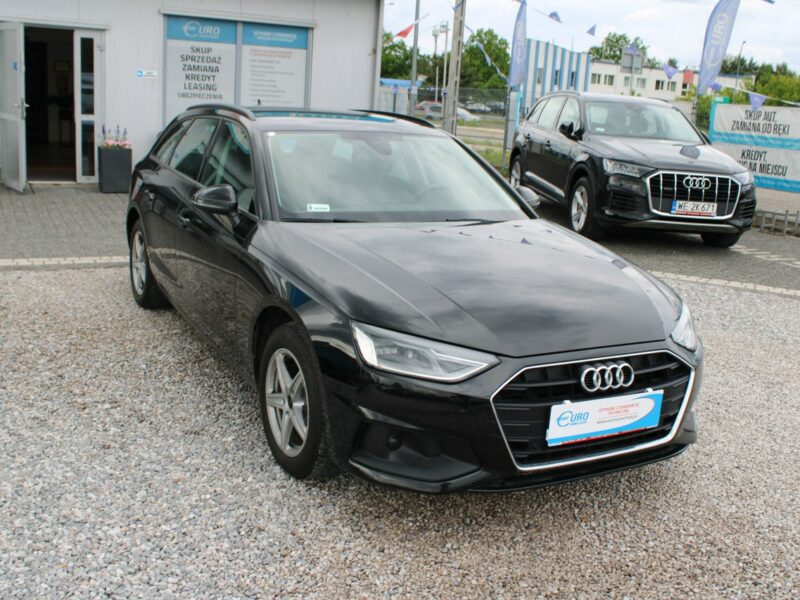 Audi A4 S-Tronic Led Hak F-vat Salon Polska B9 (2015-)