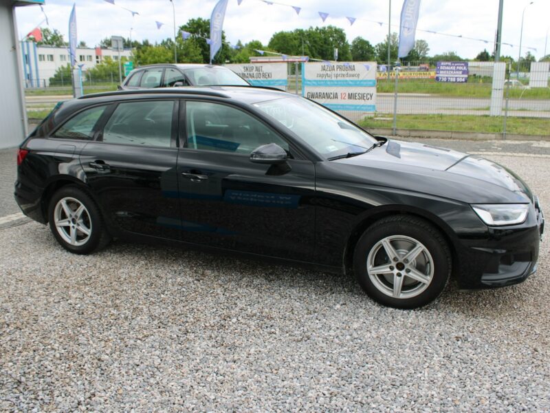Audi A4 S-Tronic Led Hak F-vat Salon Polska B9 (2015-)